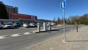 Závorový systém u Hotelu Zlín a Velkého kina